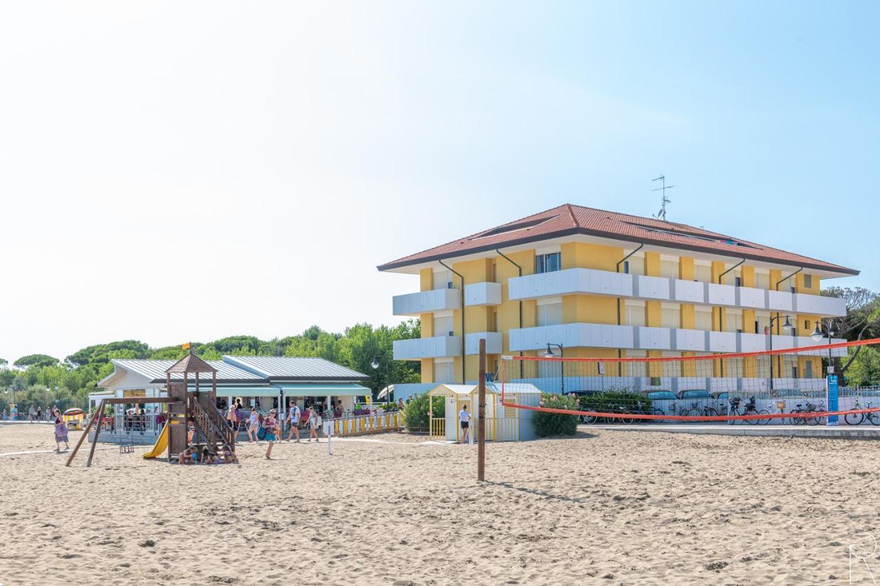 Hotel Europa Каорле Екстер'єр фото
